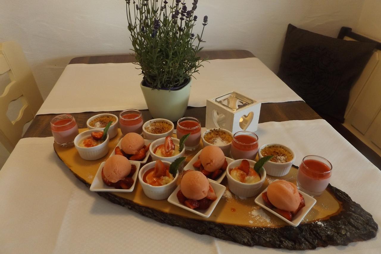 Landgasthaus Zum Kreuzberg Schonbach  외부 사진
