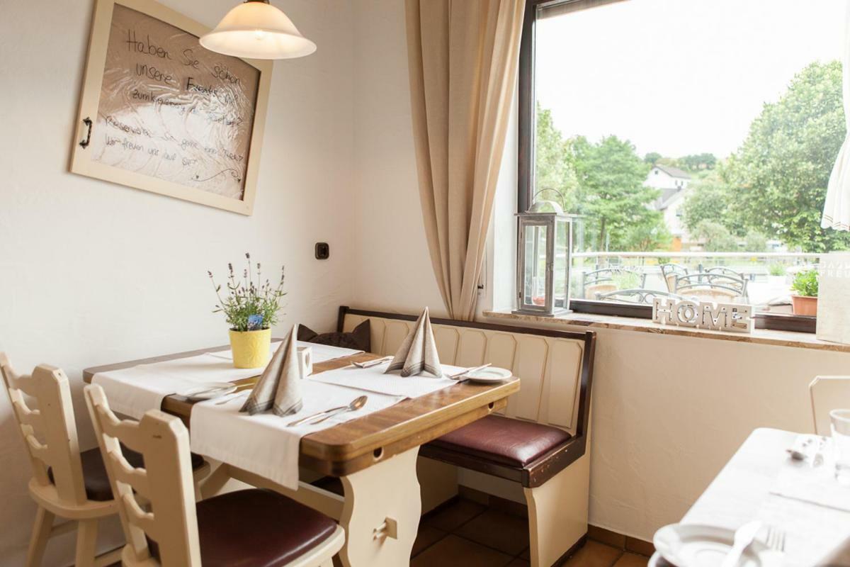Landgasthaus Zum Kreuzberg Schonbach  외부 사진
